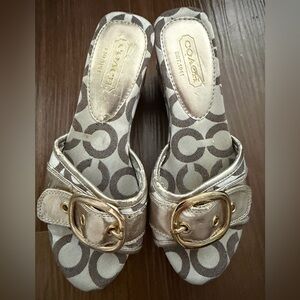 VINTAGE Coach Women's Sandals Size 7